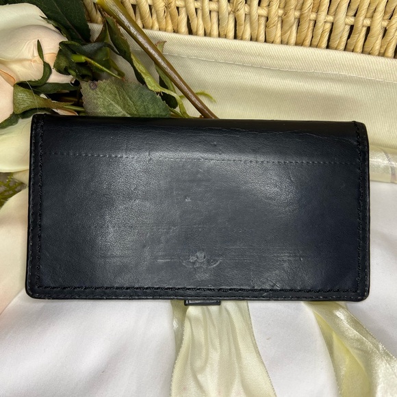 COACH VINTAGE CHECKBOOK HOLDER GUC - Picture 2 of 9